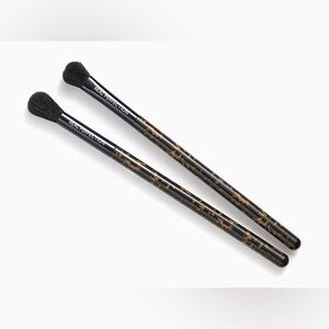 Real Perfection Crease Blending & Small Eyeshadow Brush Duo NWT